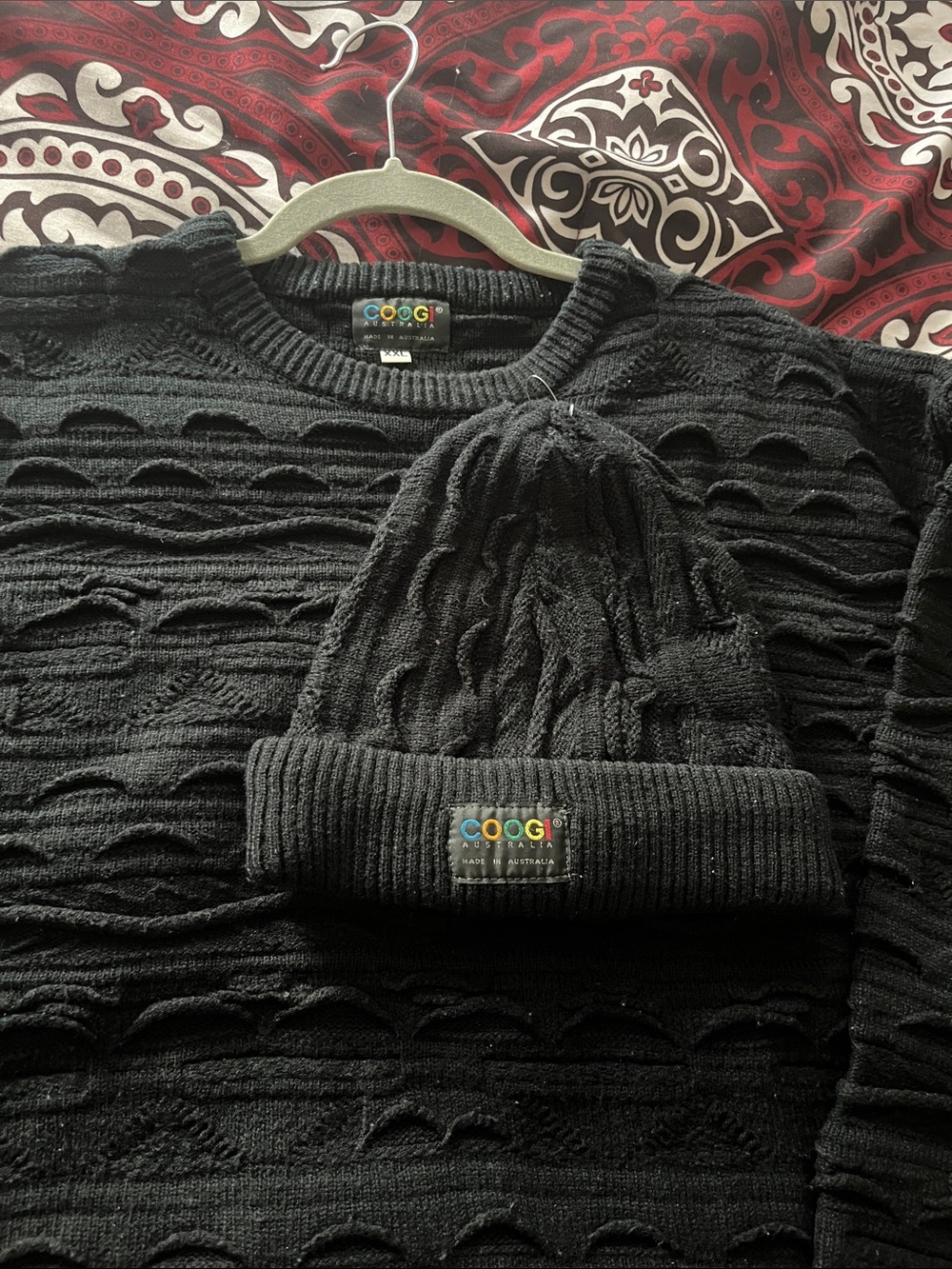 COOGI Black Textured Crewneck Sweater with Matching Knit Beanie